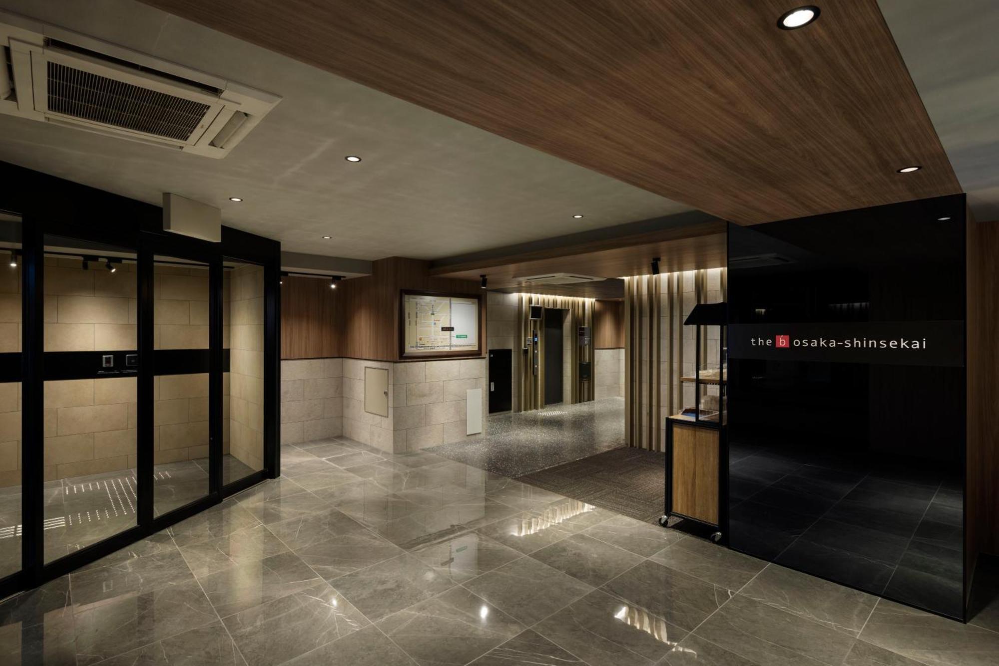 The B Osaka-Shinsekai Hotell Exteriör bild