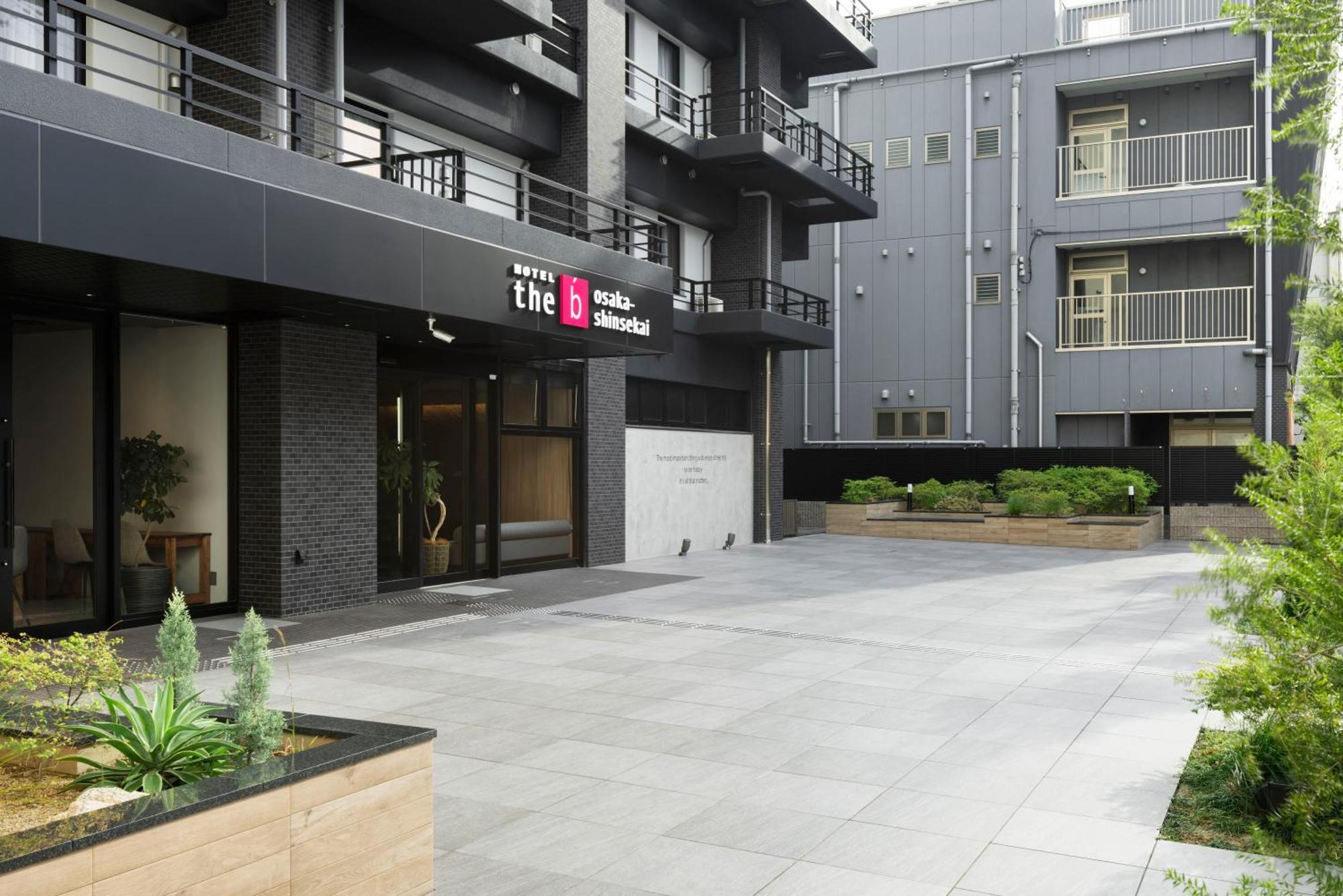The B Osaka-Shinsekai Hotell Exteriör bild
