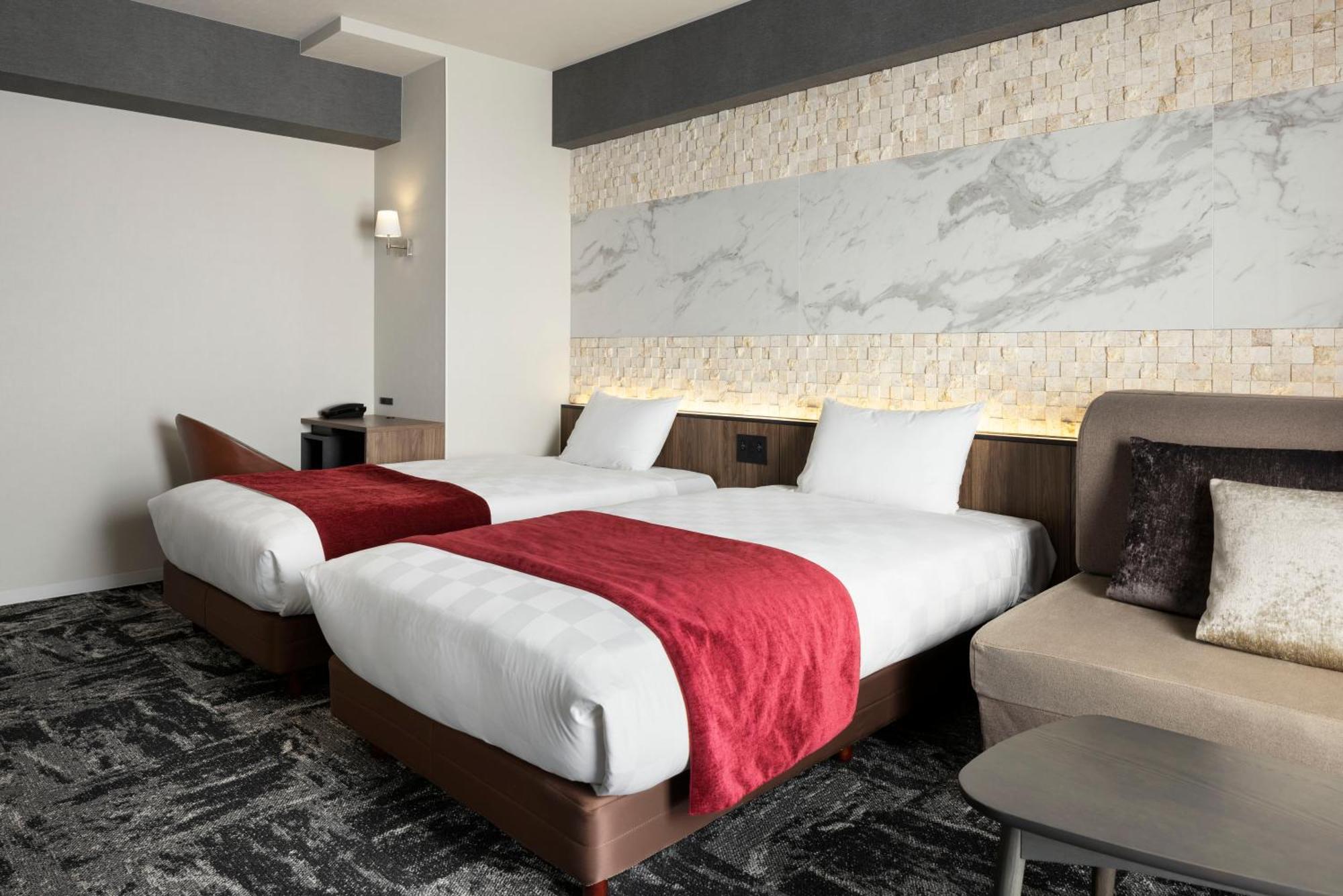 The B Osaka-Shinsekai Hotell Exteriör bild