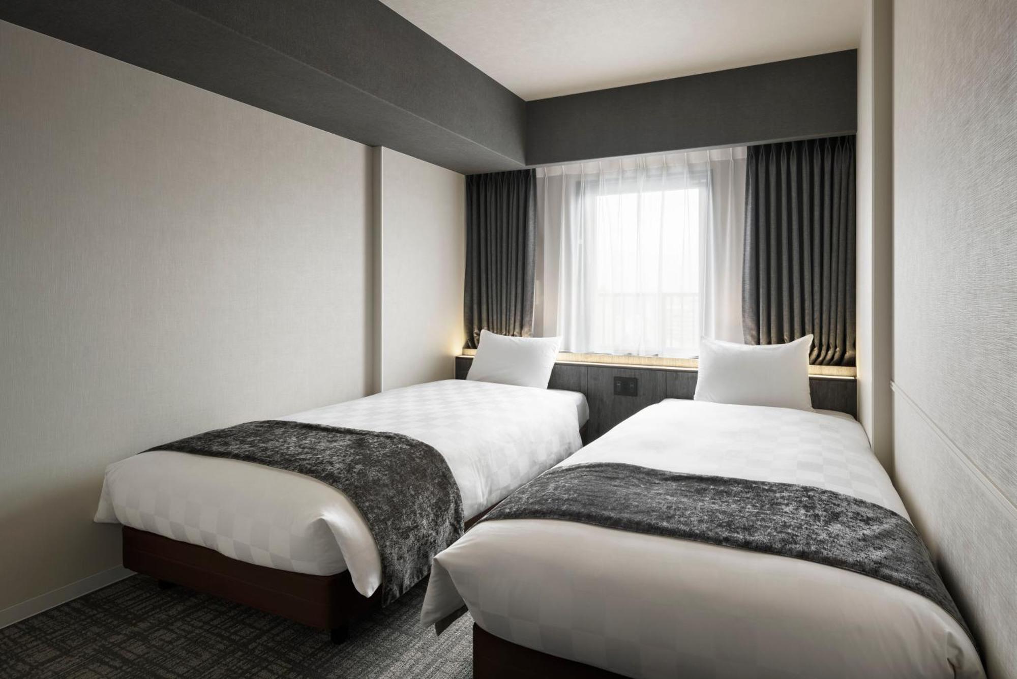 The B Osaka-Shinsekai Hotell Exteriör bild