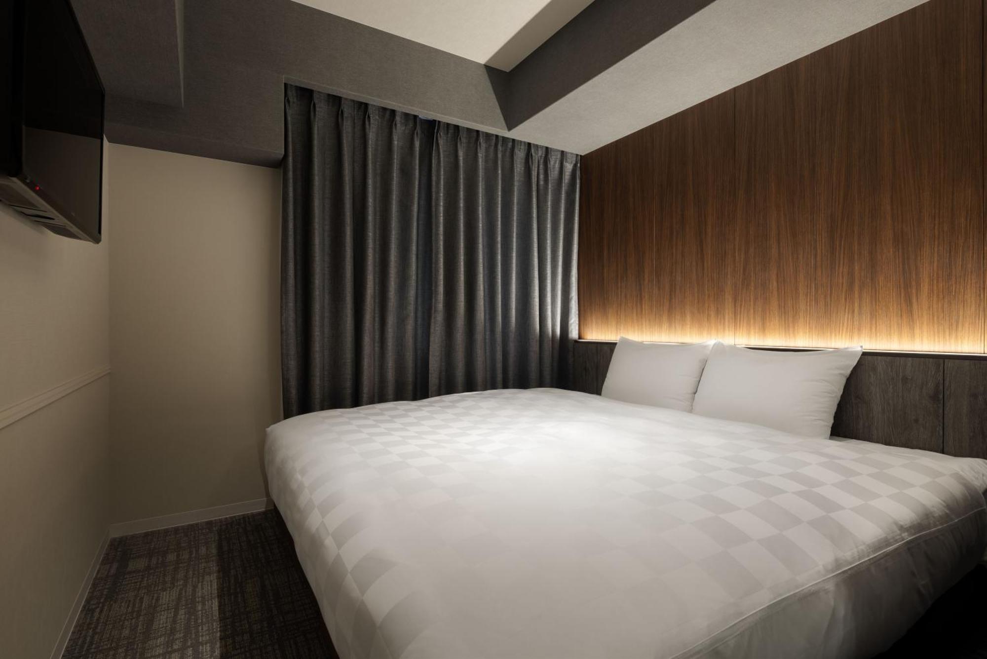 The B Osaka-Shinsekai Hotell Exteriör bild